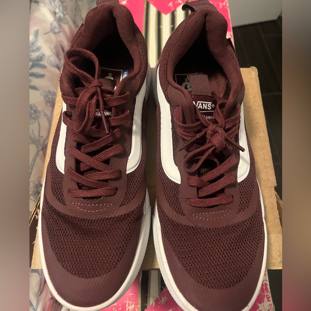 Vans Burgundy and White Sneakers with Sleek Design